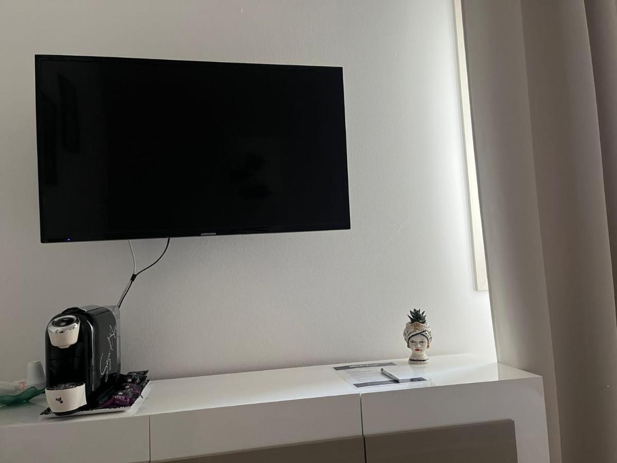 Horizon Suites Чефалу Экстерьер фото